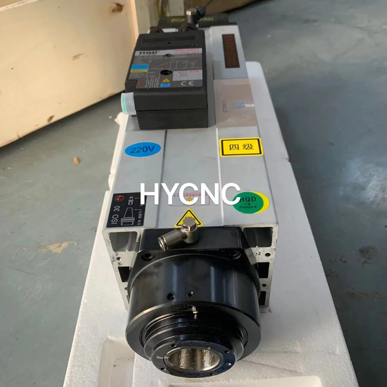4.5 Kw Atc Spindle Iso30 Motor Bt30 4.5kw Air Cooling Gdl51-30-24z/4.5 Kw Hqd Cnc Router Using