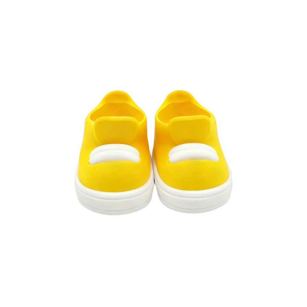 Game Controller Fun Stand - Colorful Shoe-Shaped Holder, Compatible with PS4, PS5, Xbox Controllers, Desktop Decoration
