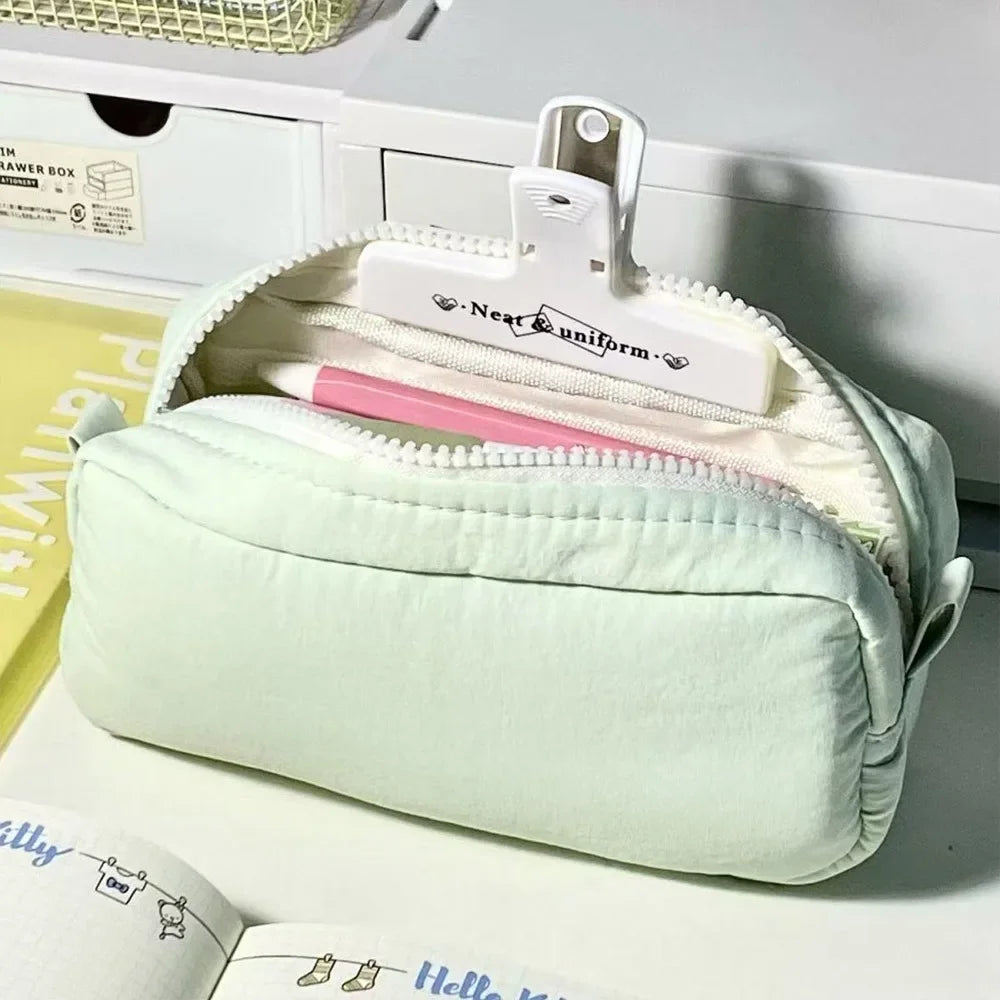 High Quality Solid Color Pen Bag Large Capacity Zipper Design Stationery Bag Portable Pen Box Back To School