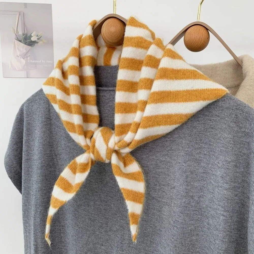 Striped Design Knit Triangle Shawl Multifunctional Wear Knitted Texture Shoulder Wrap Scarf Lightweight Fabric Knitted Cape Wrap