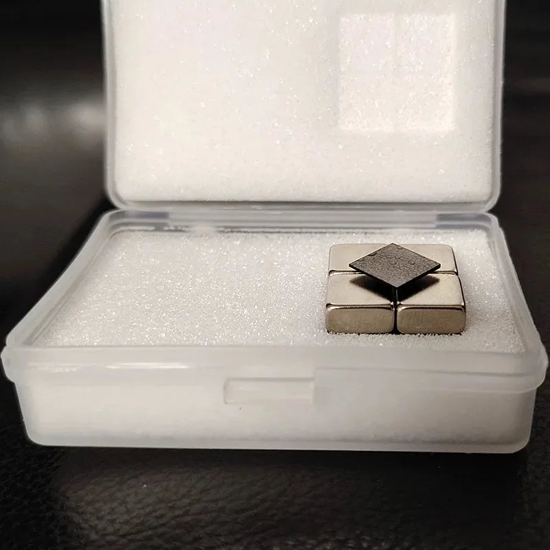 High-tech permanent magnetic levitation normal temperature superconducting scientific experiments magnetic levitation