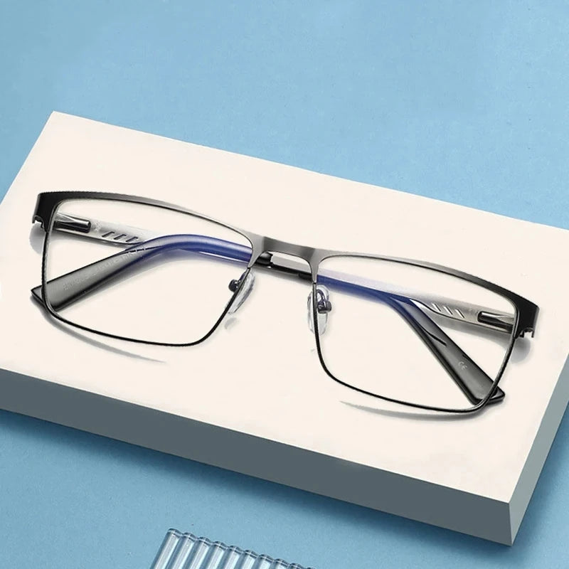 Square Metal Large Frame Reading Presbyopia Glasses for Men Women Vintage High Quality Far Sighted Eyeglasses +1.0 +1.25 To +6.0