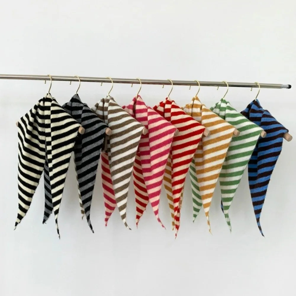 Striped Design Knit Triangle Shawl Multifunctional Wear Knitted Texture Shoulder Wrap Scarf Lightweight Fabric Knitted Cape Wrap